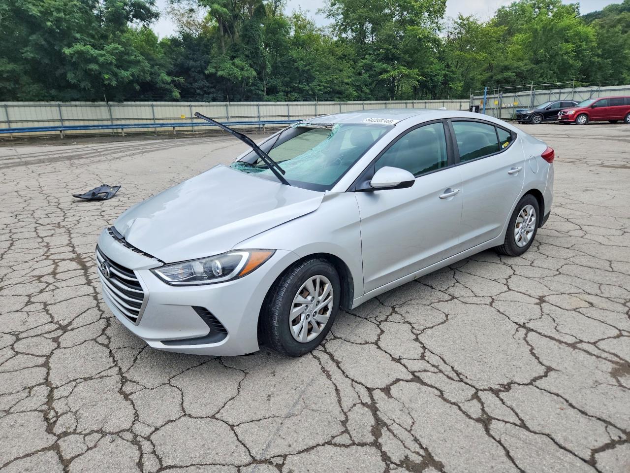 5NPD74LF3HH172588 · 2017 HYUNDAI ELANTRA