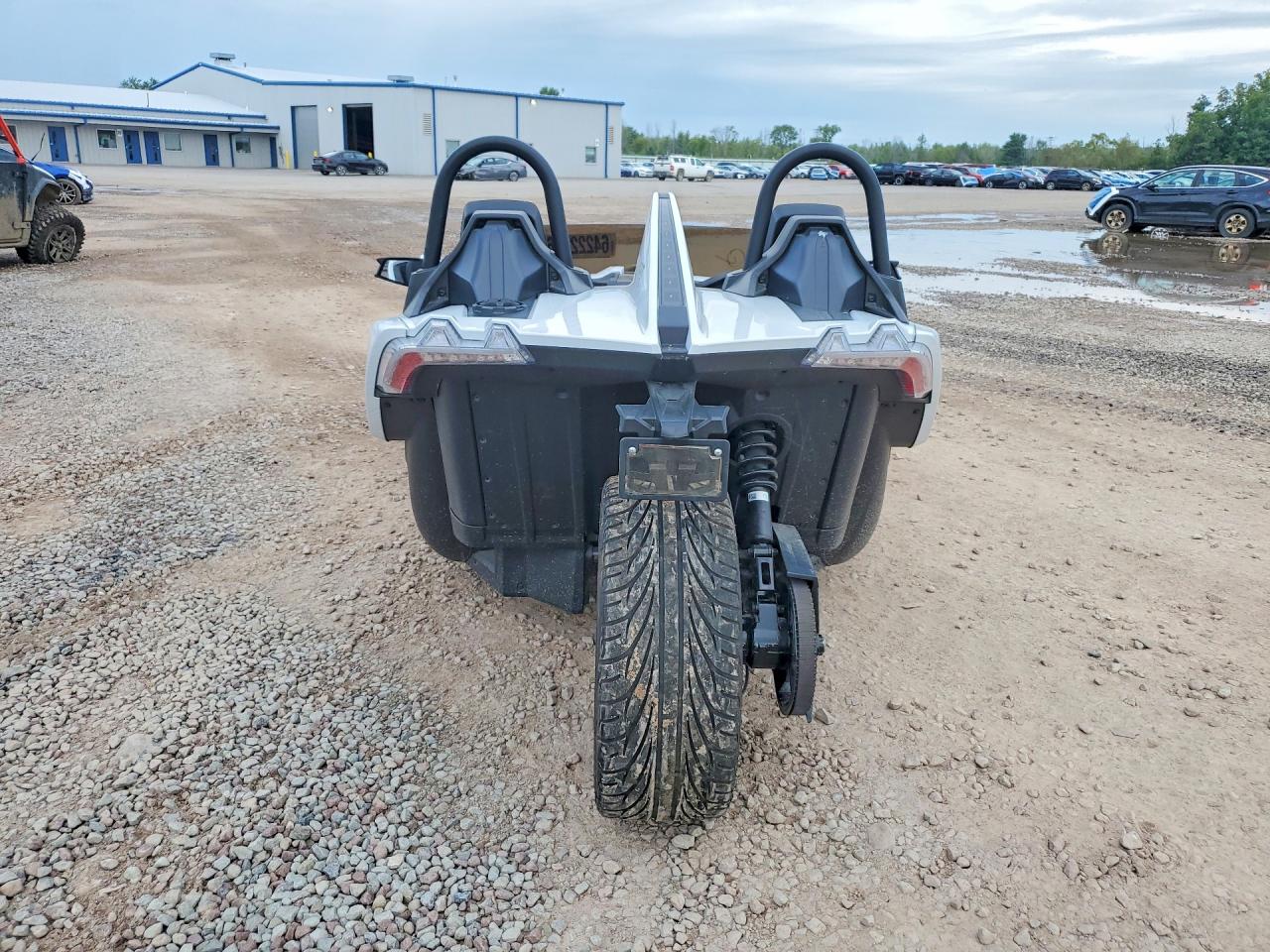 57XAATGD4R8163025 · 2024 POLARIS SLINGSHOT · 4/9