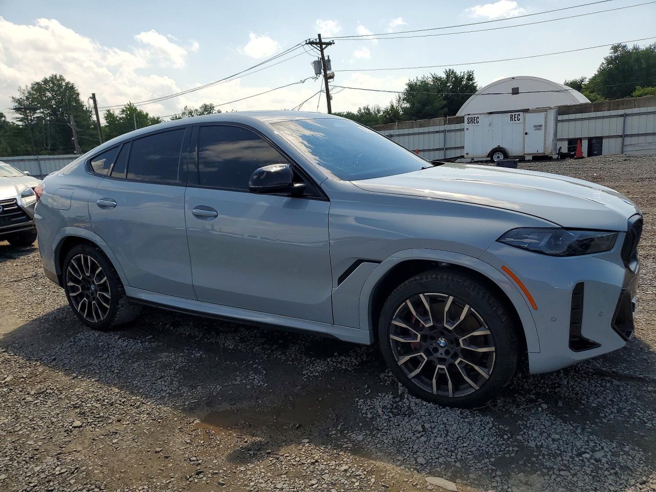 5UX43EX04R9S83263 · 2024 BMW X6 · 4/14