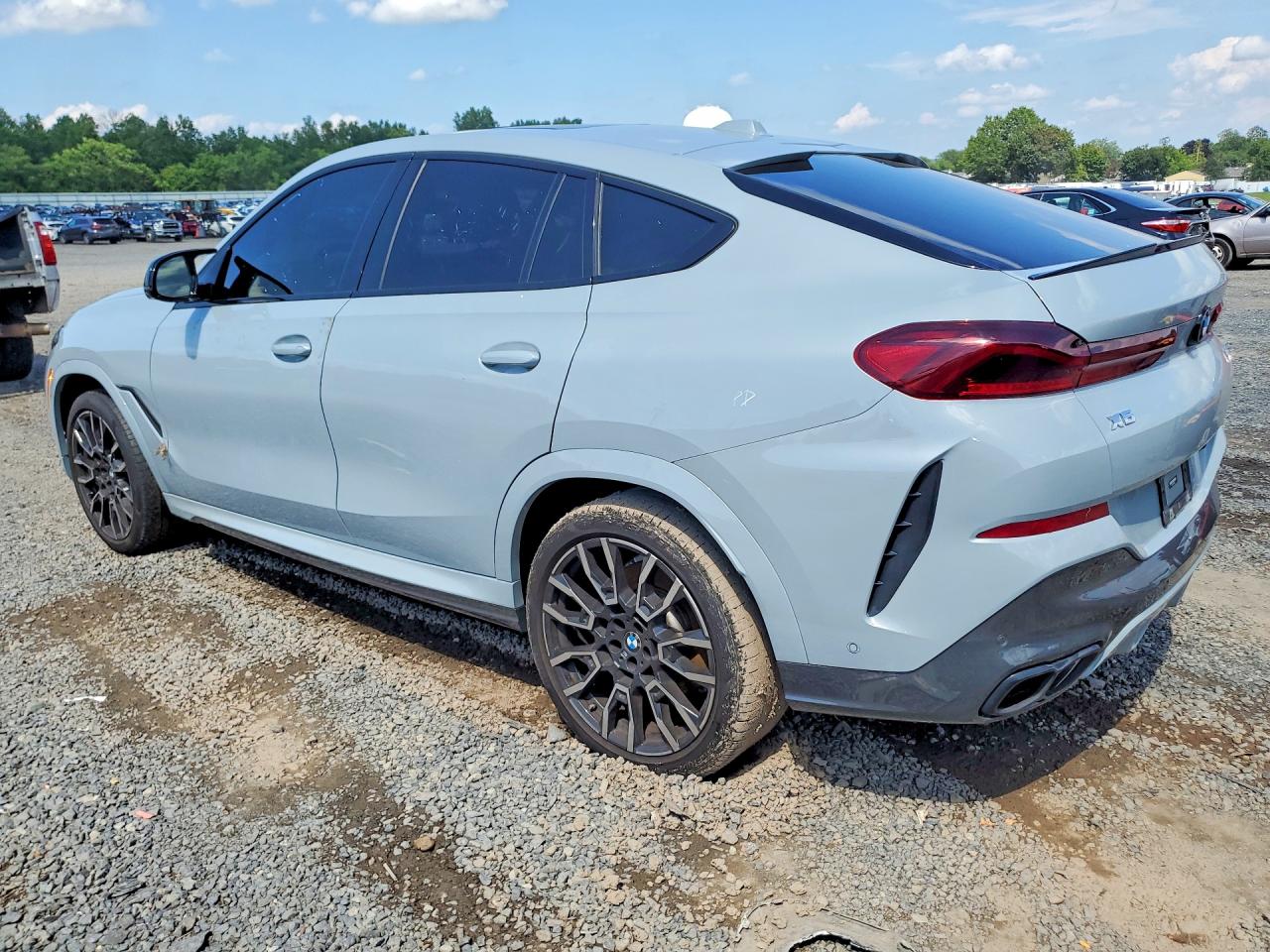 5UX43EX04R9S83263 · 2024 BMW X6 · 2/14