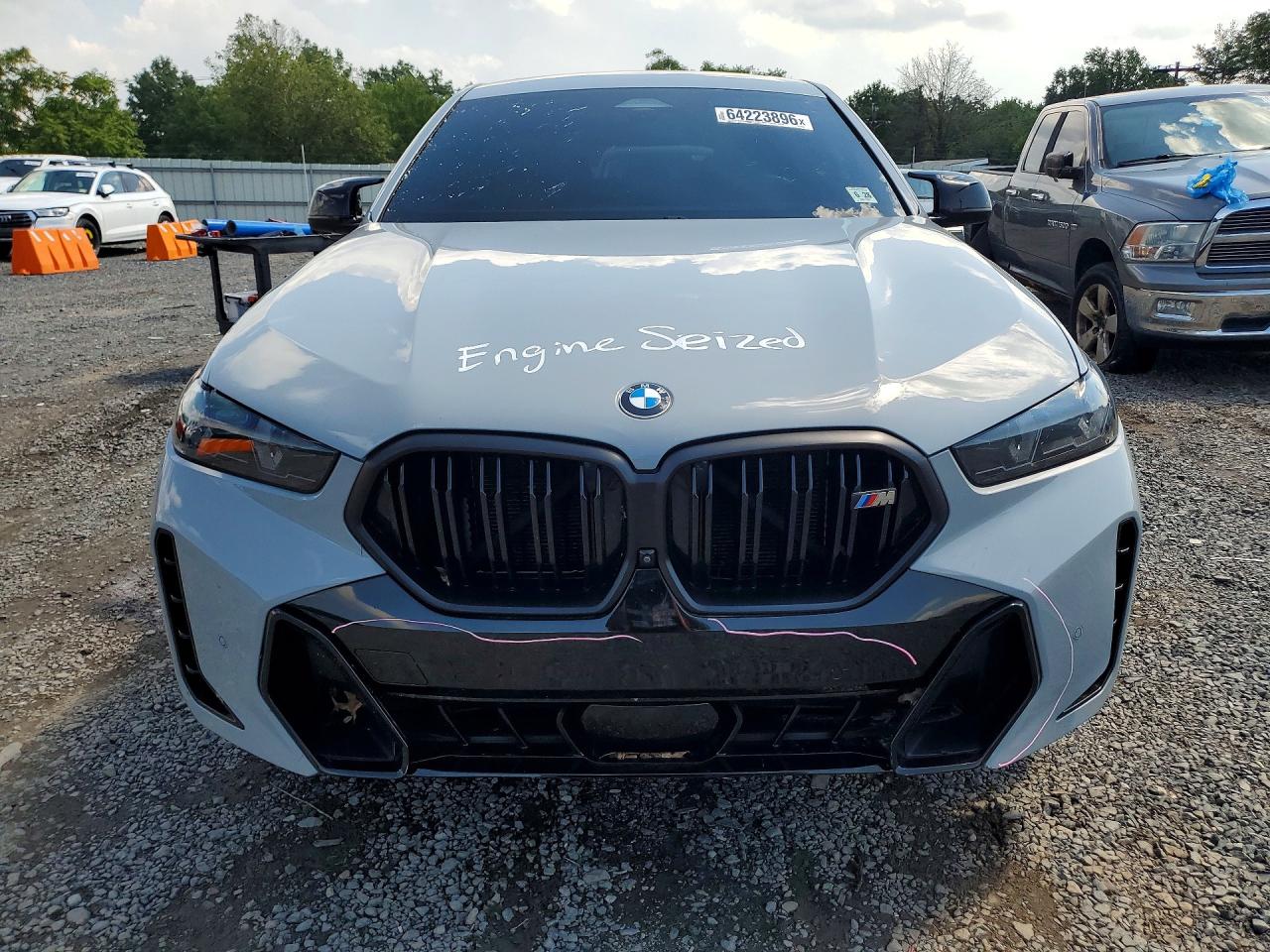 5UX43EX04R9S83263 · 2024 BMW X6 · 5/14