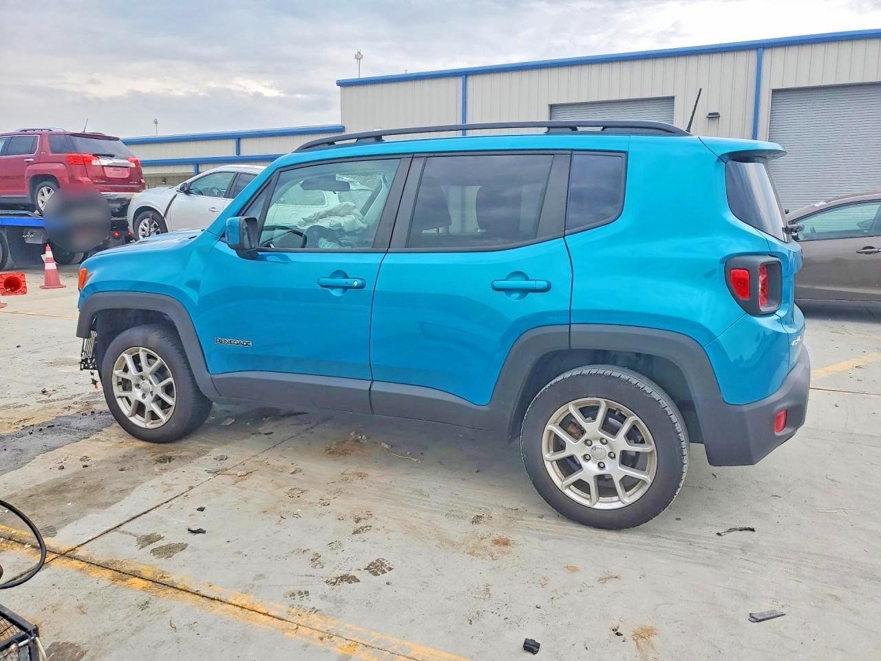 ZACNJBBBXLPL99444 · 2020 JEEP RENEGADE · 2/13