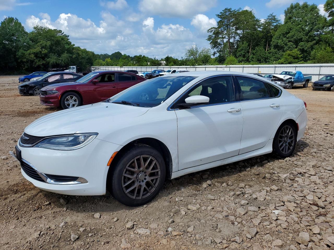 1C3CCCAB7FN603873 · 2015 CHRYSLER 200