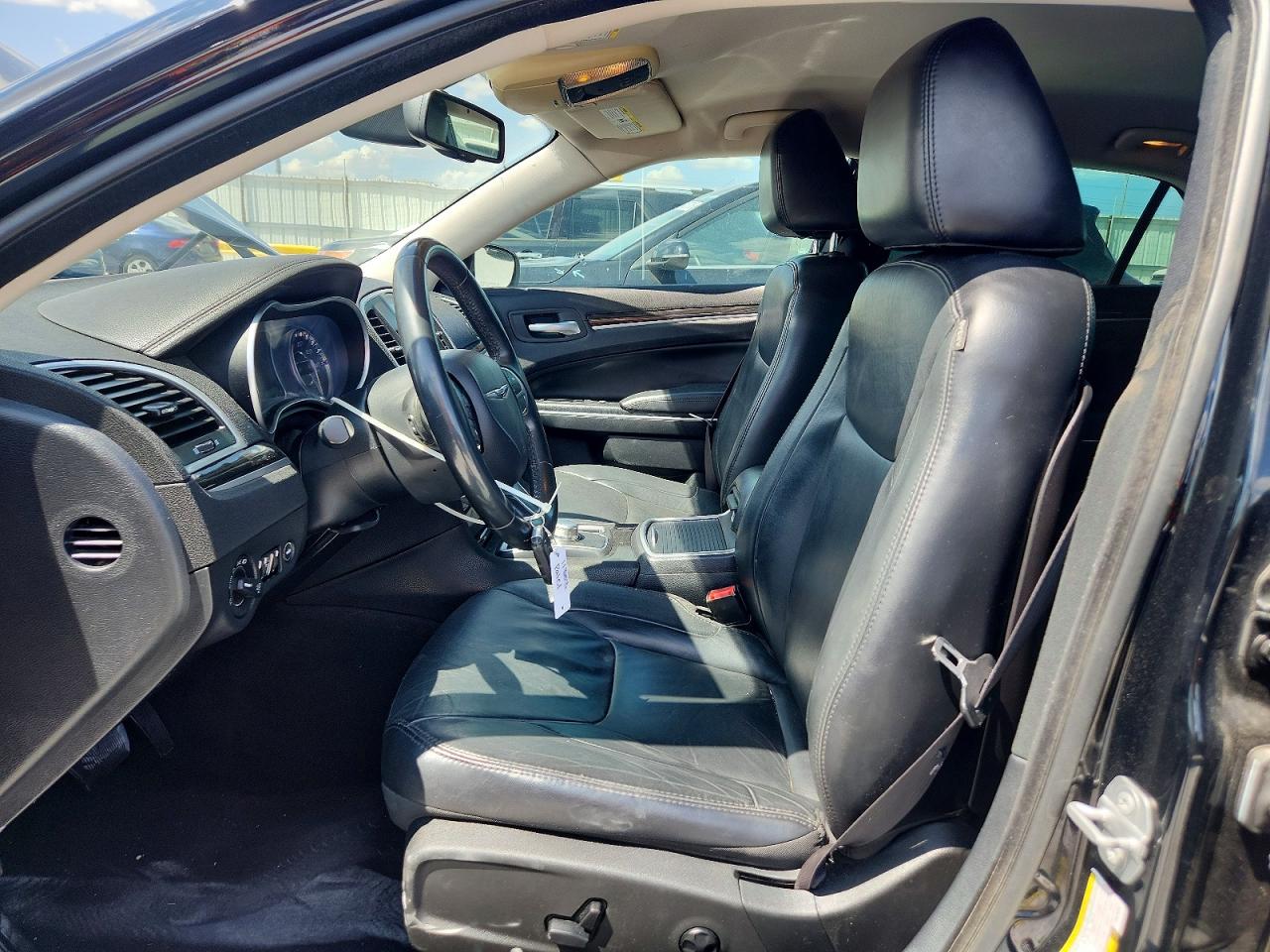 2C3CCARG3FH876399 · 2015 CHRYSLER 300 · 7/12
