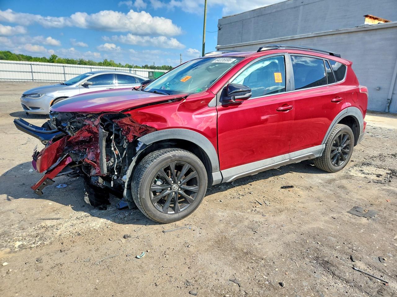 2T3RFREVXJW835972 · 2018 TOYOTA RAV4