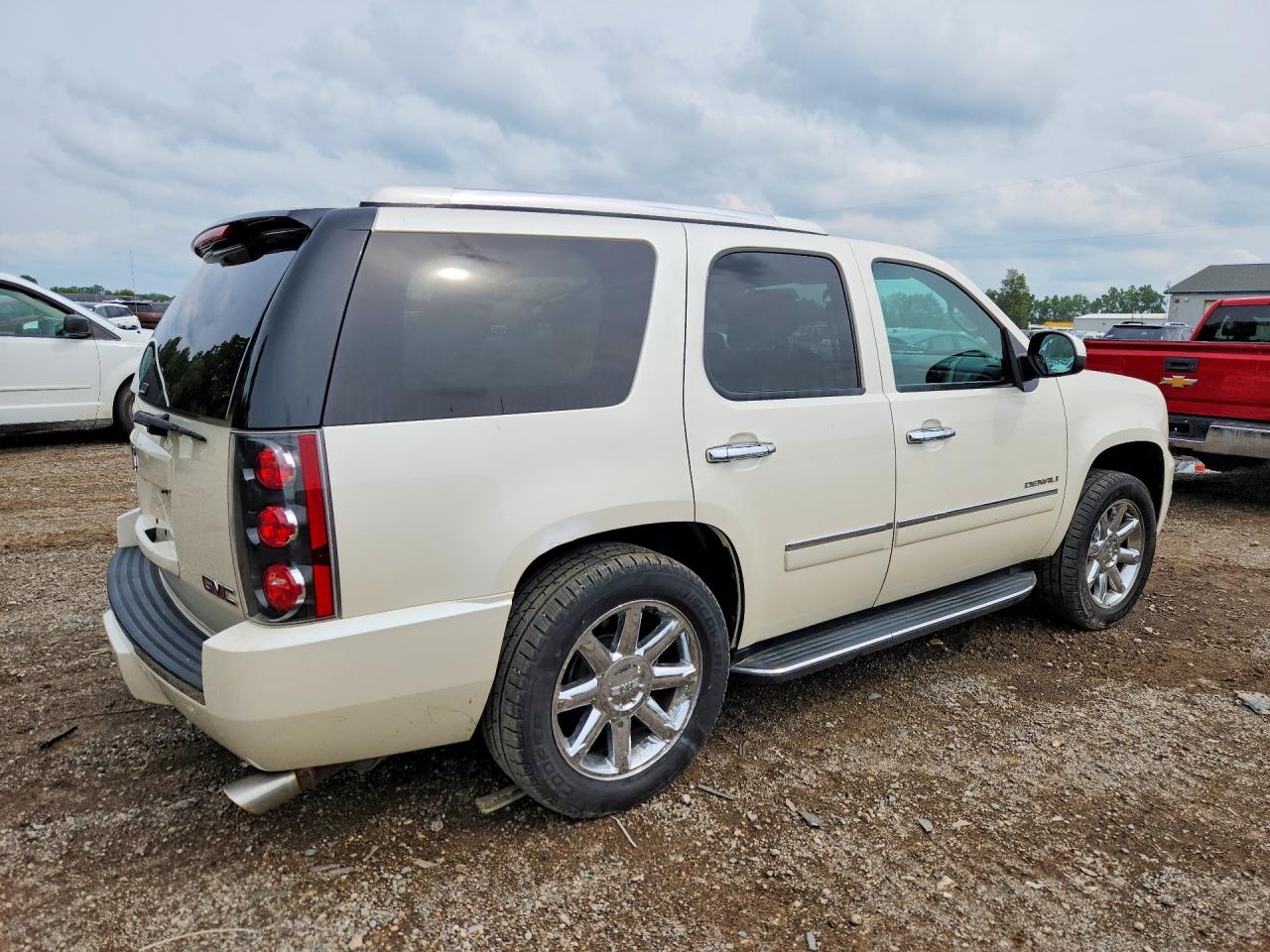 1GKS2EEF1DR341975 · 2013 GMC YUKON · 3/13