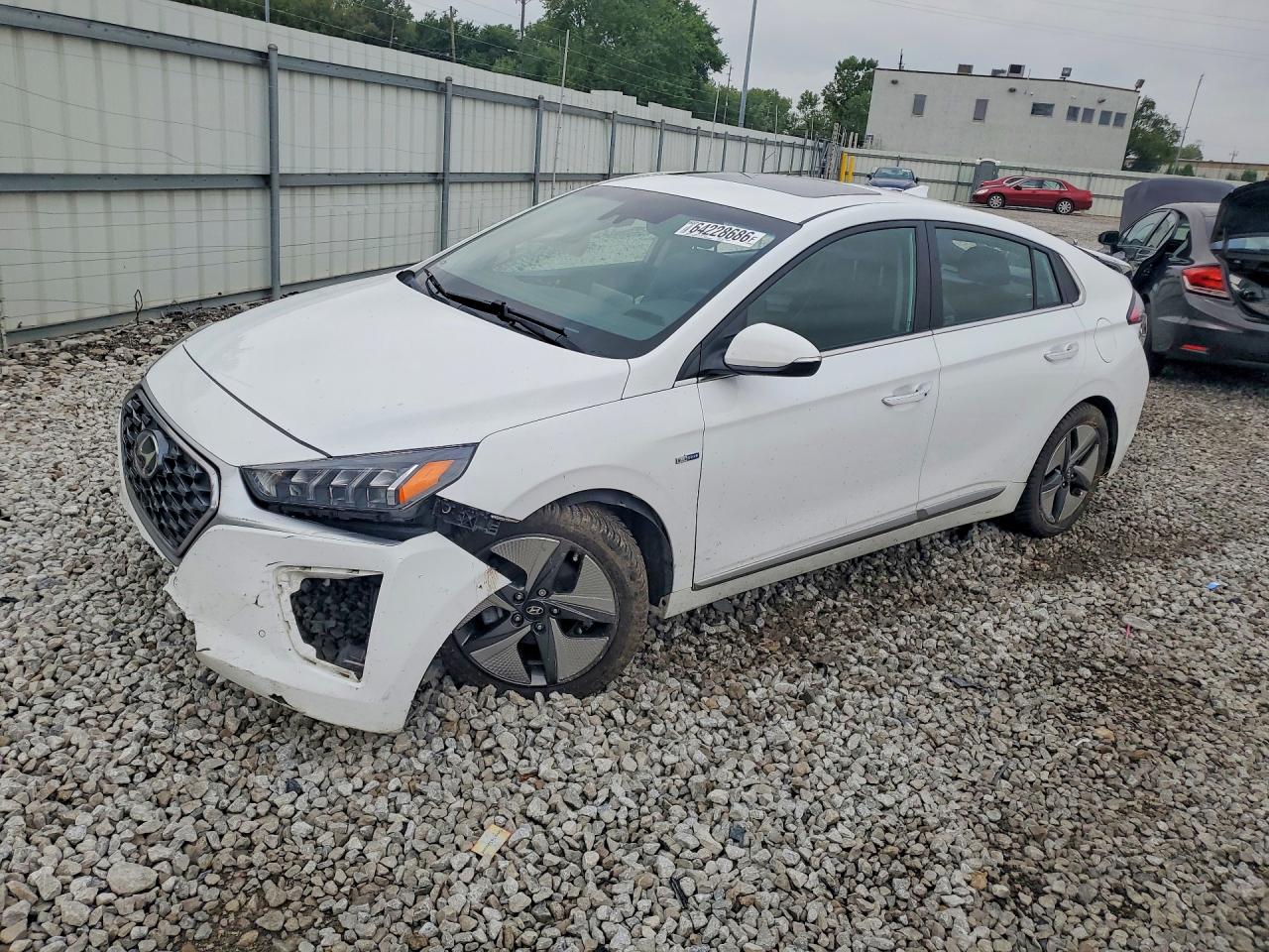 KMHC05LC0LU212180 · 2020 HYUNDAI IONIQ
