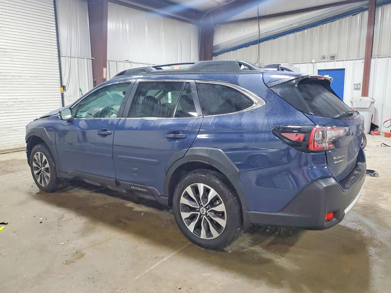4S4BTANC5S3290158 · 2025 SUBARU OUTBACK · 2/13