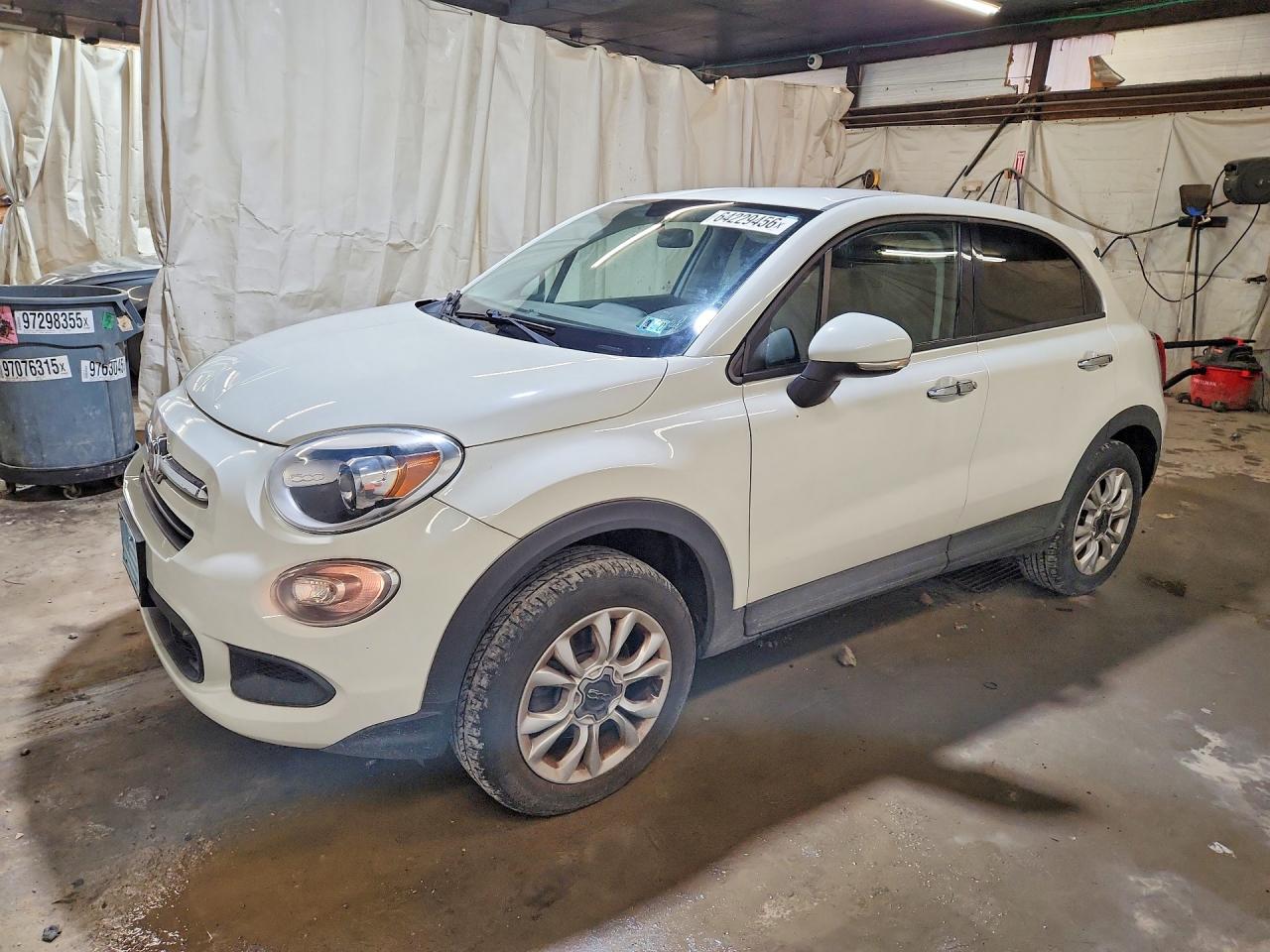 ZFBCFYBT0GP400937 · 2016 FIAT 500X