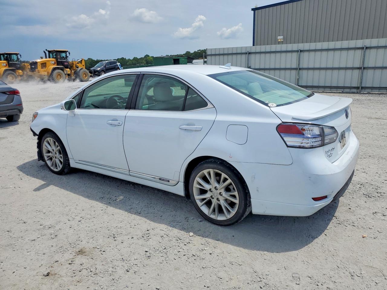 JTHBB1BA0A2006433 · 2010 LEXUS HS · 2/12