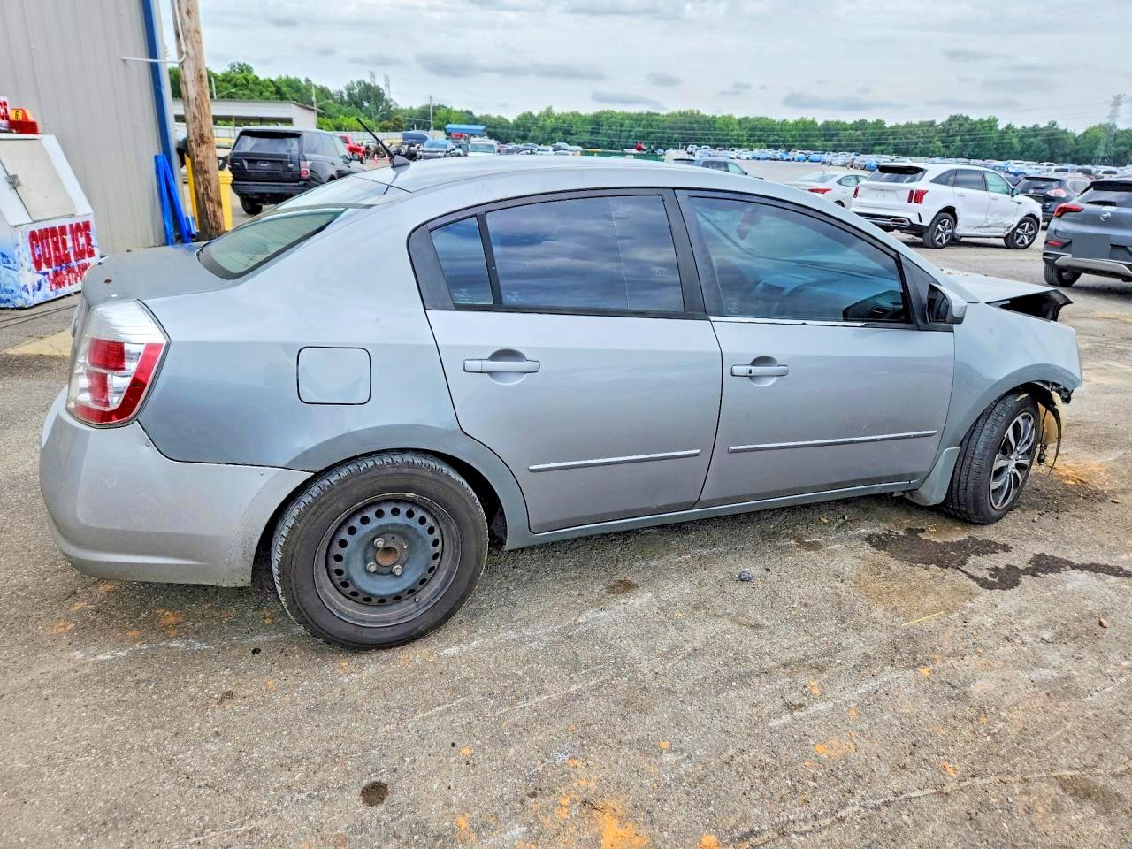 3N1AB61E88L689279 · 2008 NISSAN SENTRA · 3/12