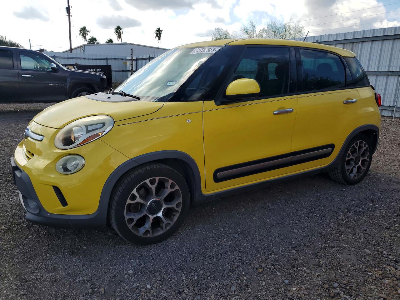ZFBCFADH4EZ021554 · 2014 FIAT 500L