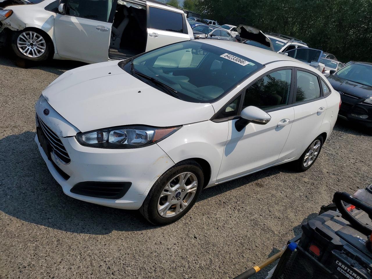 3FADP4BJ5FM225536 · 2015 FORD FIESTA