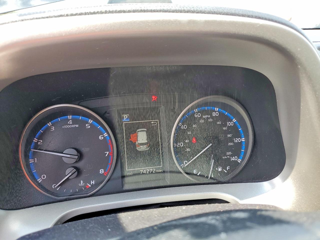 2T3BFREV2JW761092 · 2018 TOYOTA RAV4 · 9/13