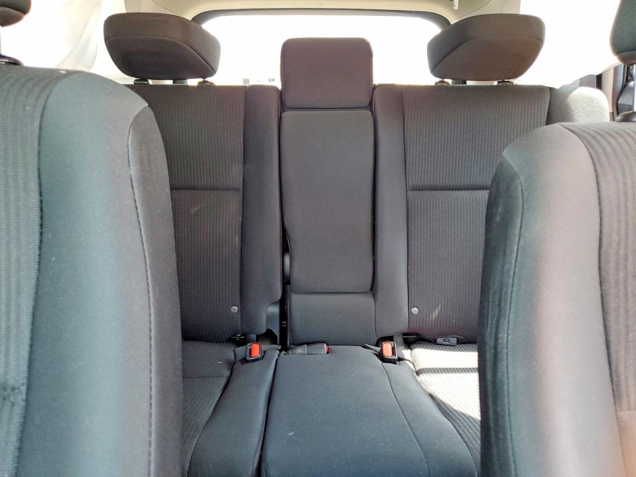 2T3BFREV2JW761092 · 2018 TOYOTA RAV4 · 10/13