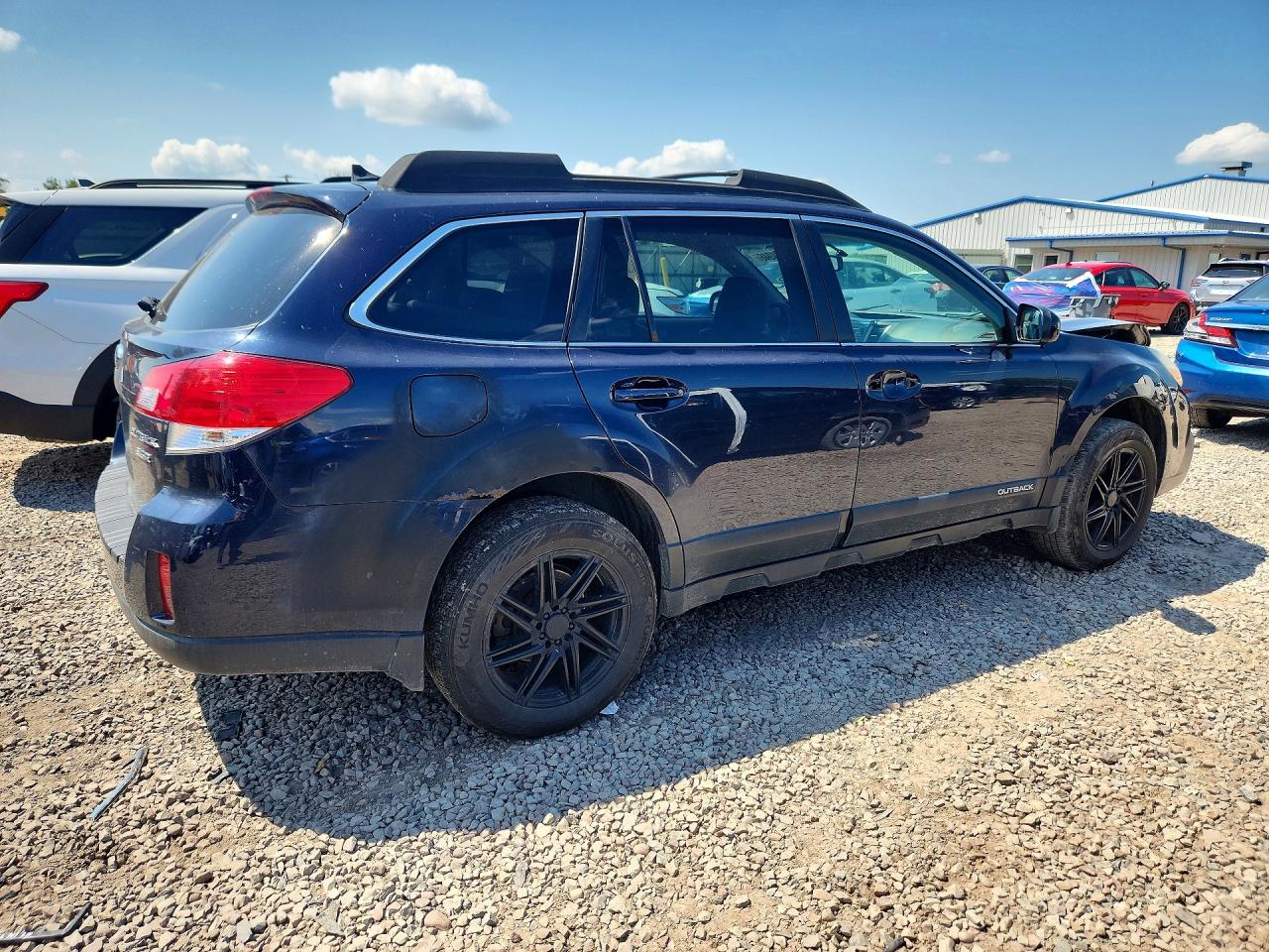 4S4BRDJC7D2228324 · 2013 SUBARU OUTBACK · 3/13