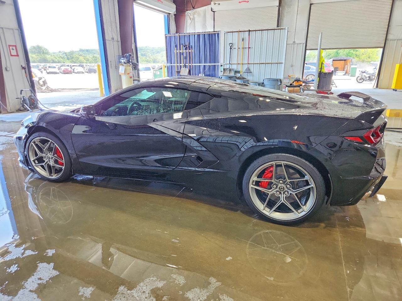 1G1YB2D41M5114418 · 2021 CHEVROLET CORVETTE · 2/12