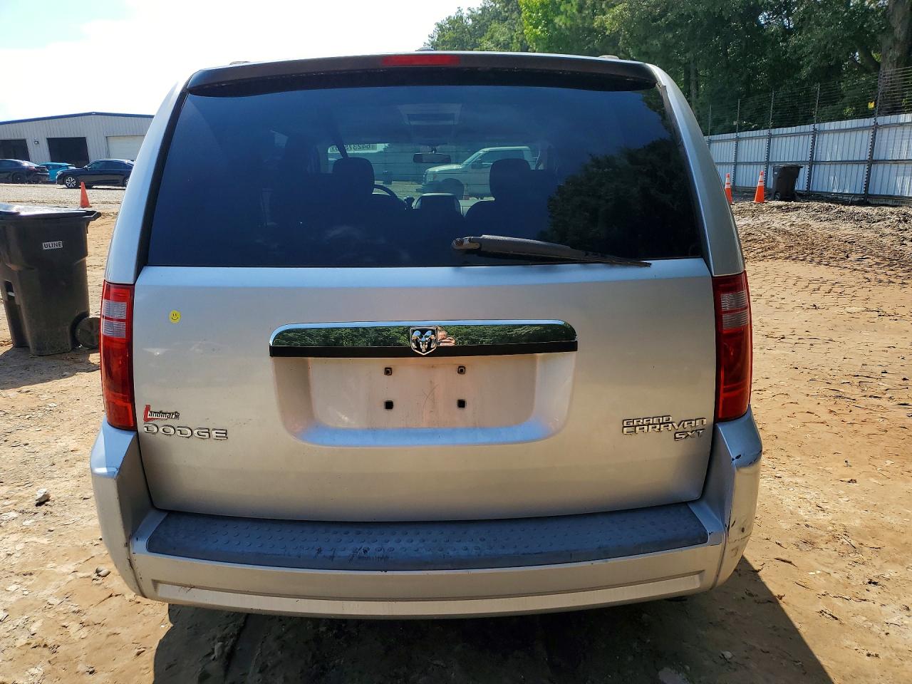 2D4RN5D18AR181402 · 2010 DODGE GRAND CARAVAN · 6/13