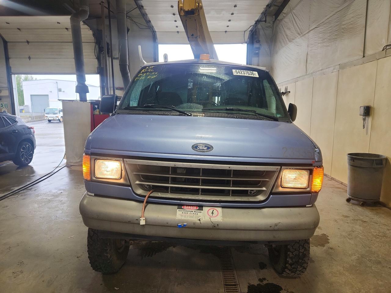1FTJE34H6THB65385 · 1996 FORD ECONOLINE E350 · 5/12
