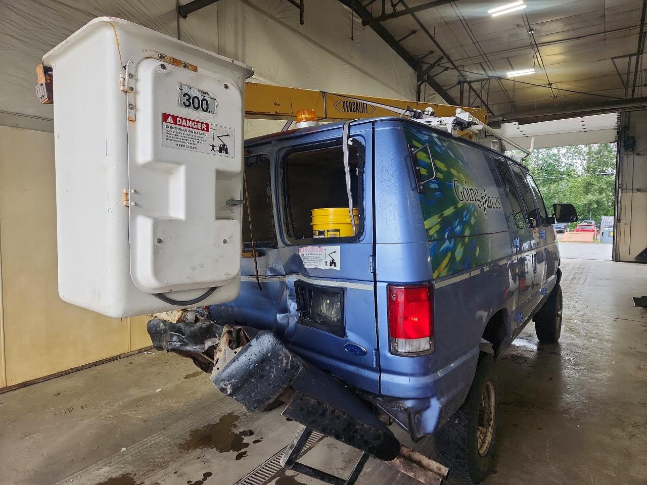 1FTJE34H6THB65385 · 1996 FORD ECONOLINE E350 · 3/12