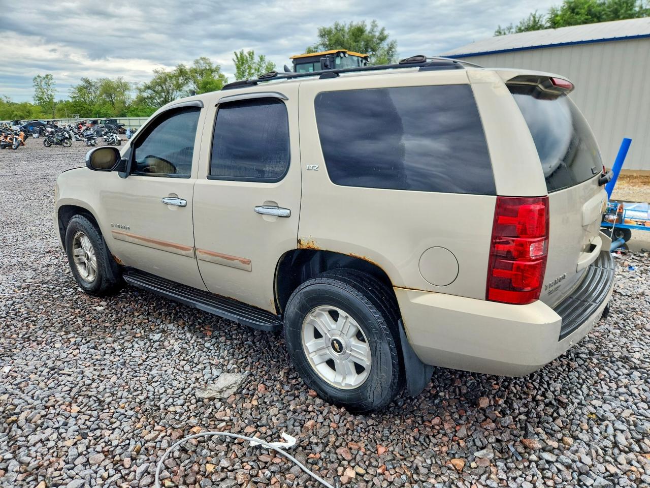 1GNFK13057J290995 · 2007 CHEVROLET TAHOE · 2/13