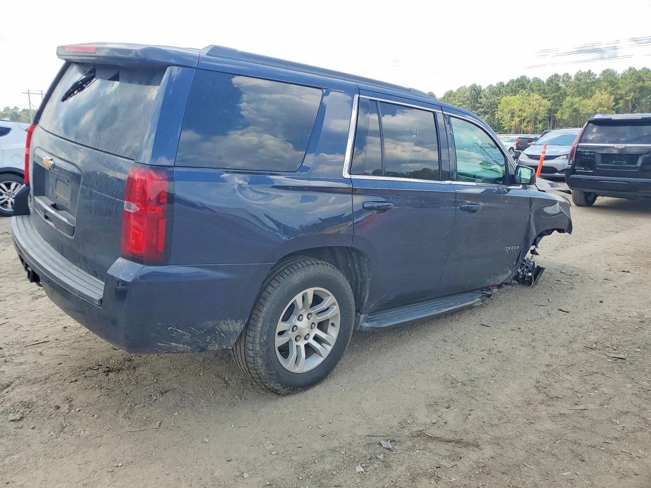1GNSCAKC2HR390773 · 2017 CHEVROLET TAHOE · 3/13