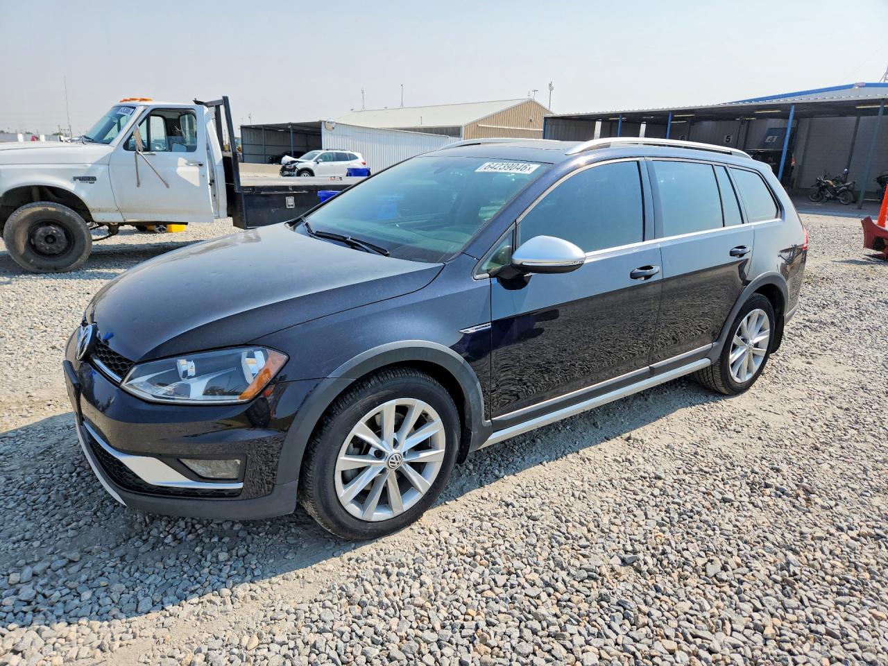 3VWH17AU7HM523368 · 2017 VOLKSWAGEN GOLF ALLTRACK