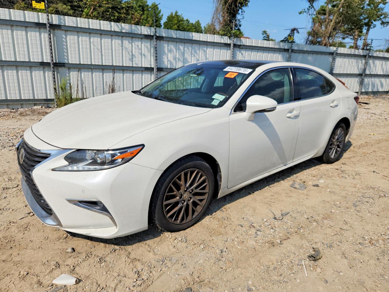 58ABK1GG0JU085626 · 2018 LEXUS ES