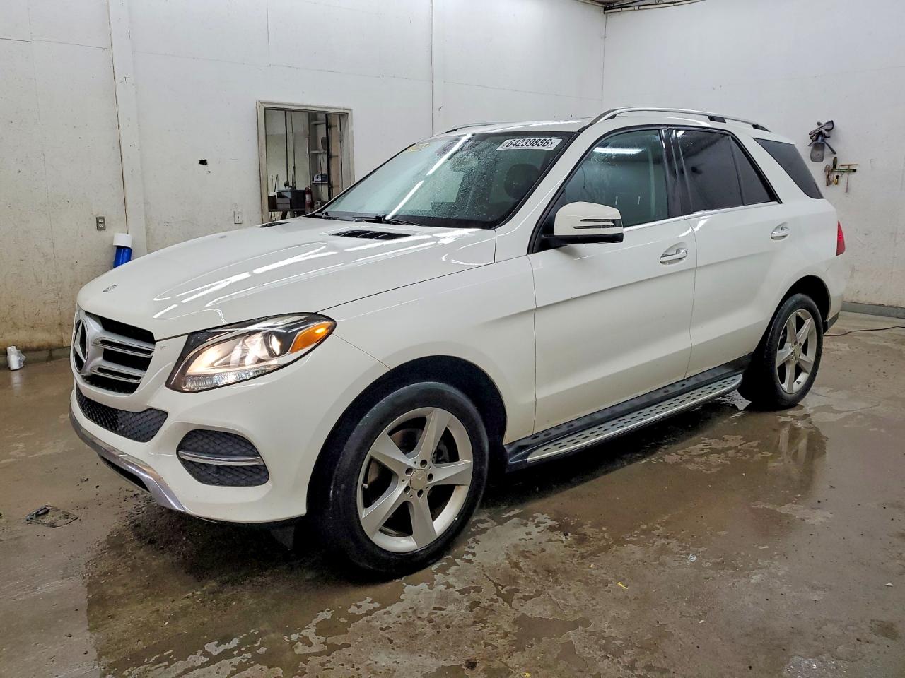 2016 MERCEDES-BENZ GLE