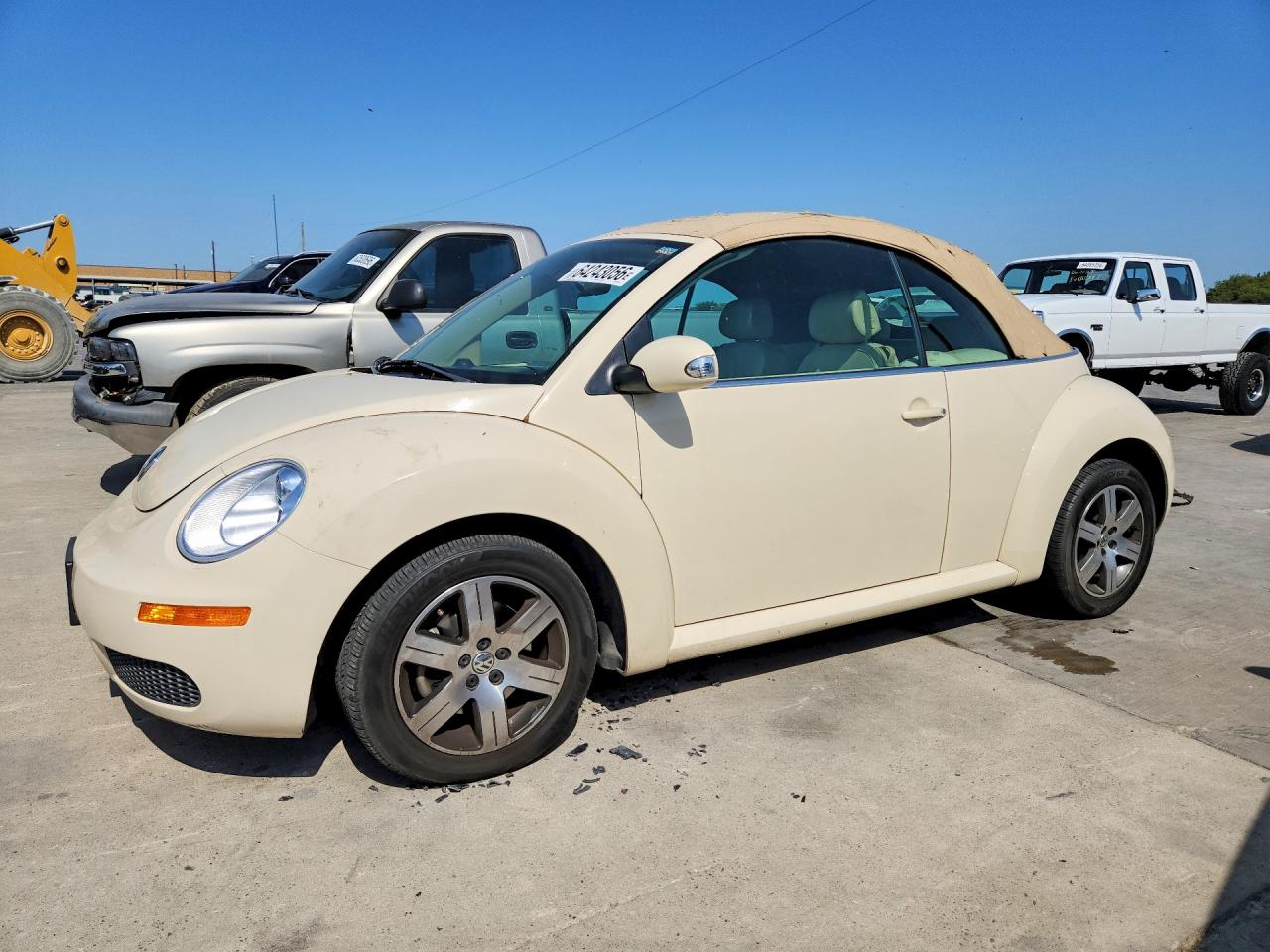 3VWRF31Y76M307826 · 2006 VOLKSWAGEN NEW BEETLE