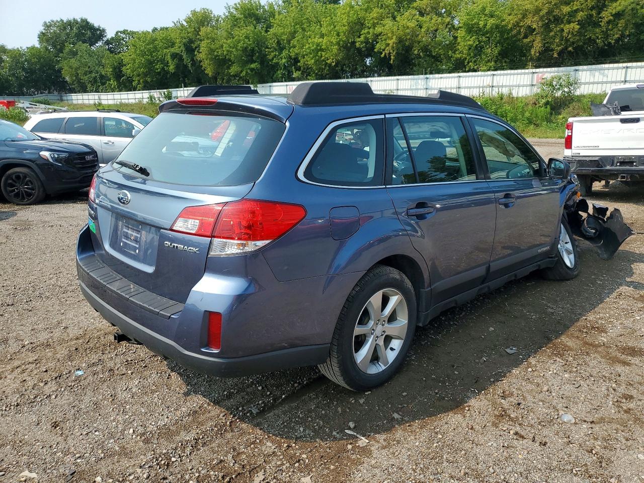 4S4BRCAC0E3293229 · 2014 SUBARU OUTBACK · 3/13