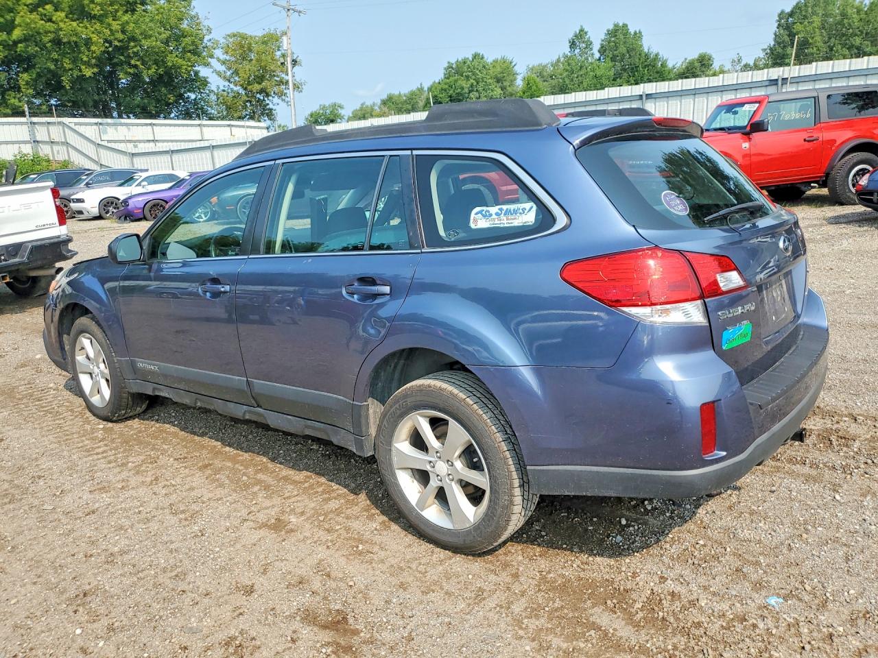 4S4BRCAC0E3293229 · 2014 SUBARU OUTBACK · 2/13