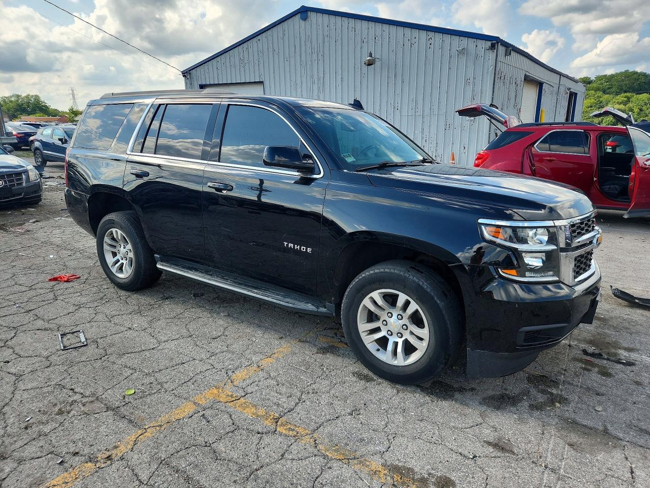 1GNSKAKCXJR116813 · 2018 CHEVROLET TAHOE · 4/13