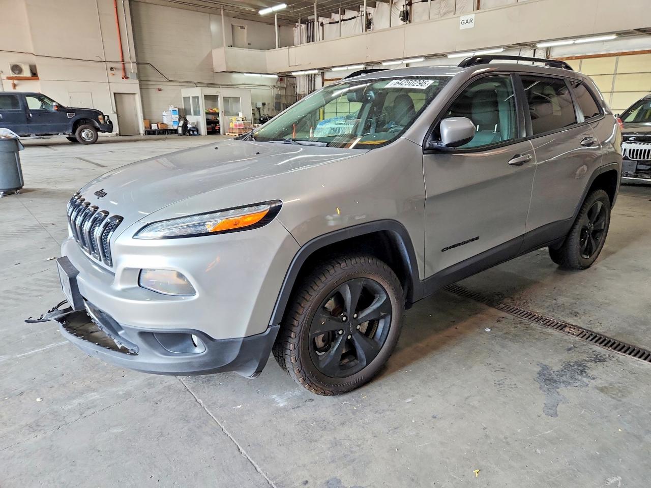 1C4PJLCS4GW125469 · 2016 JEEP CHEROKEE