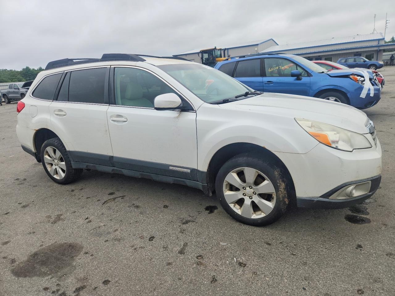 4S4BRBCC4C3243910 · 2012 SUBARU OUTBACK · 4/13