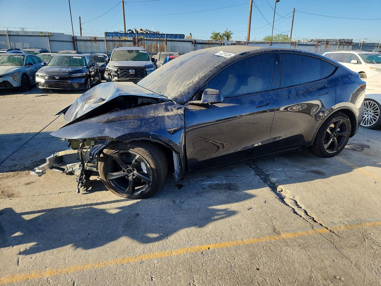 7SAYGDED0TF386011 · 2026 TESLA MODEL Y