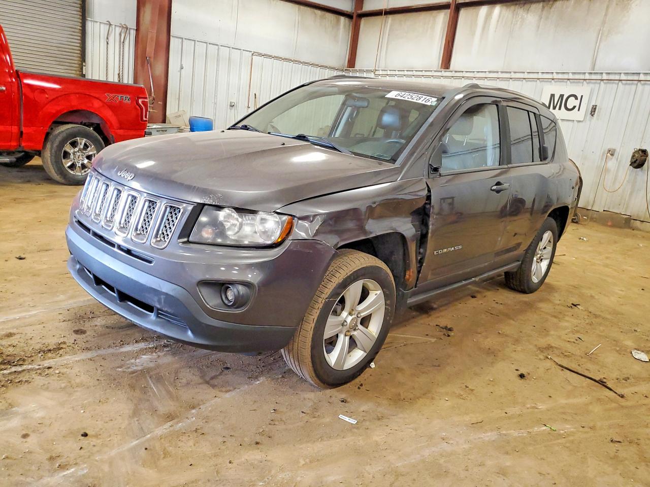 1C4NJDEB2ED762444 · 2014 JEEP COMPASS