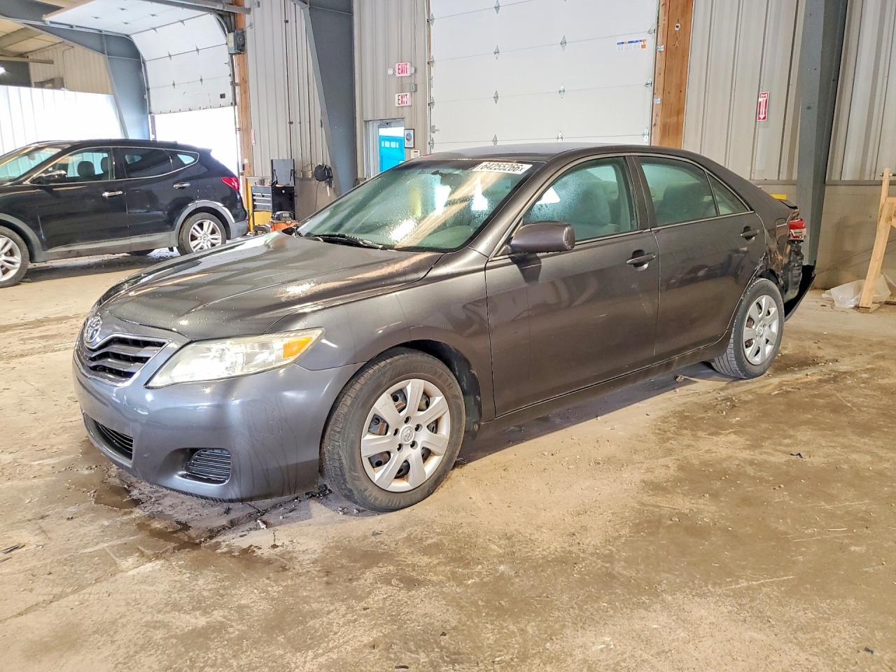 4T1BF3EK2AU046437 · 2010 TOYOTA CAMRY