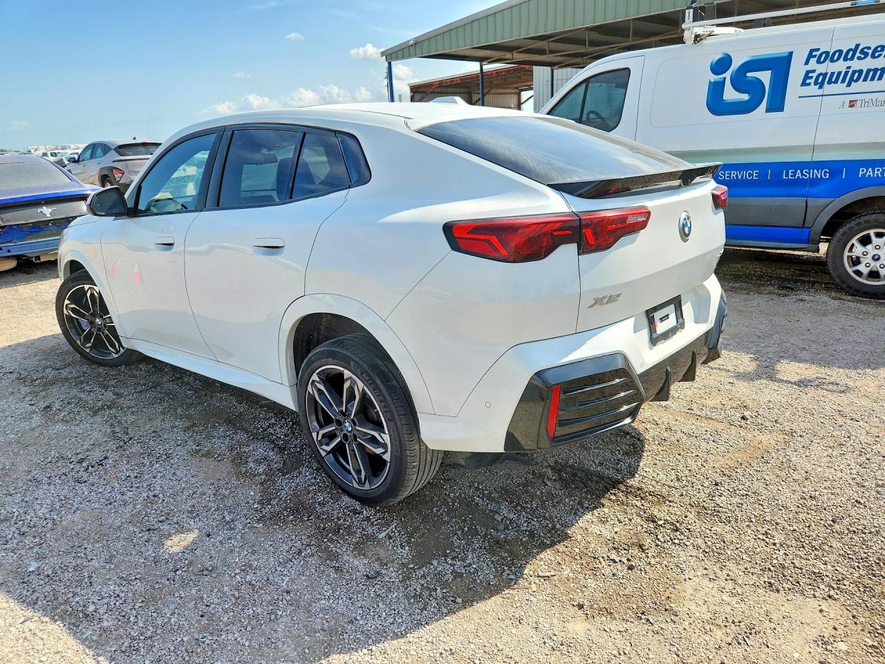 WBX63GM00S5251369 · 2025 BMW X2 · 2/13