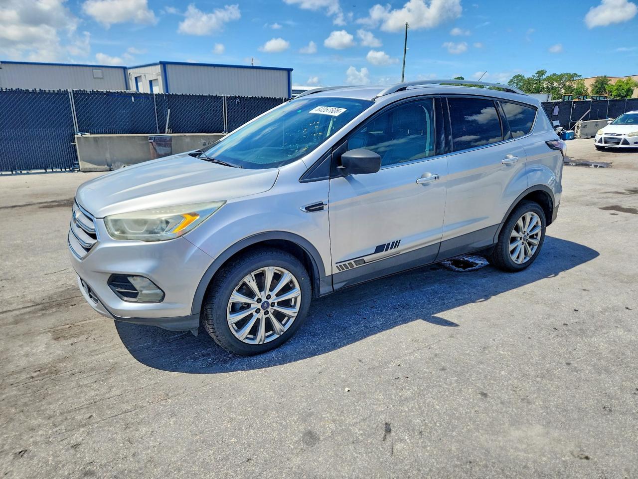 1FMCU9J90HUA64915 · 2017 FORD ESCAPE