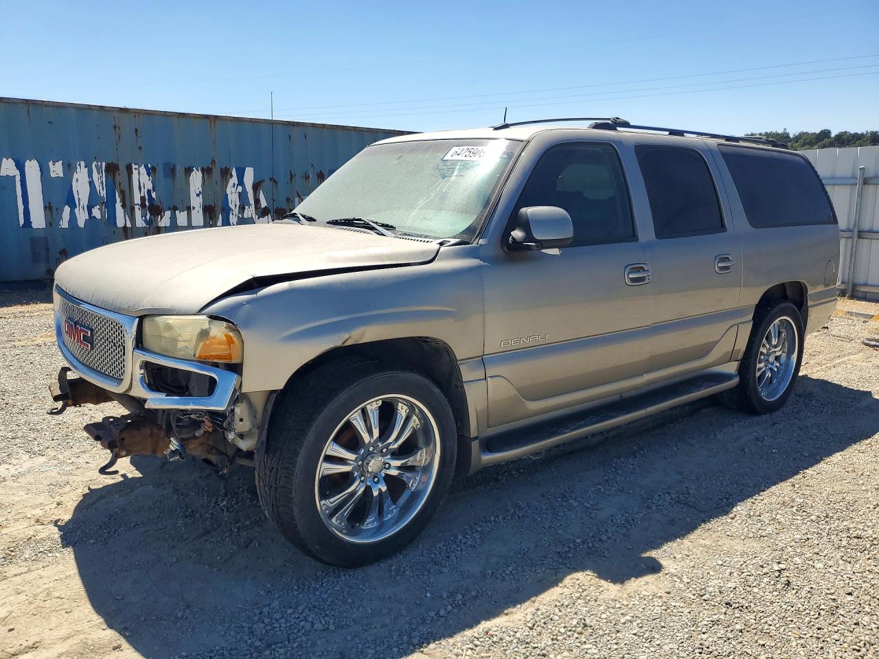 1GKFK66U92J251683 · 2002 GMC DENALI