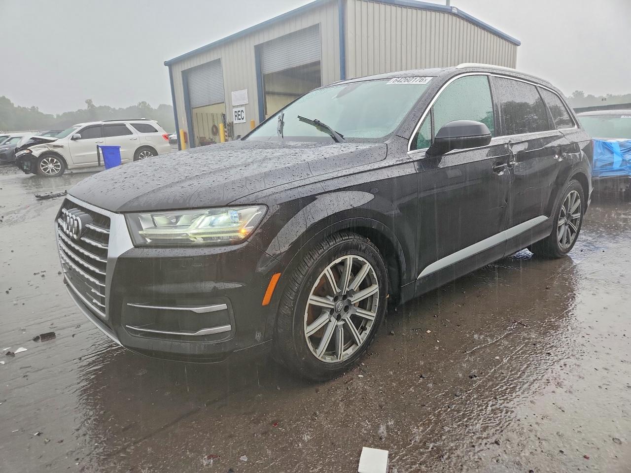 WA1VAAF70JD000095 · 2018 AUDI Q7