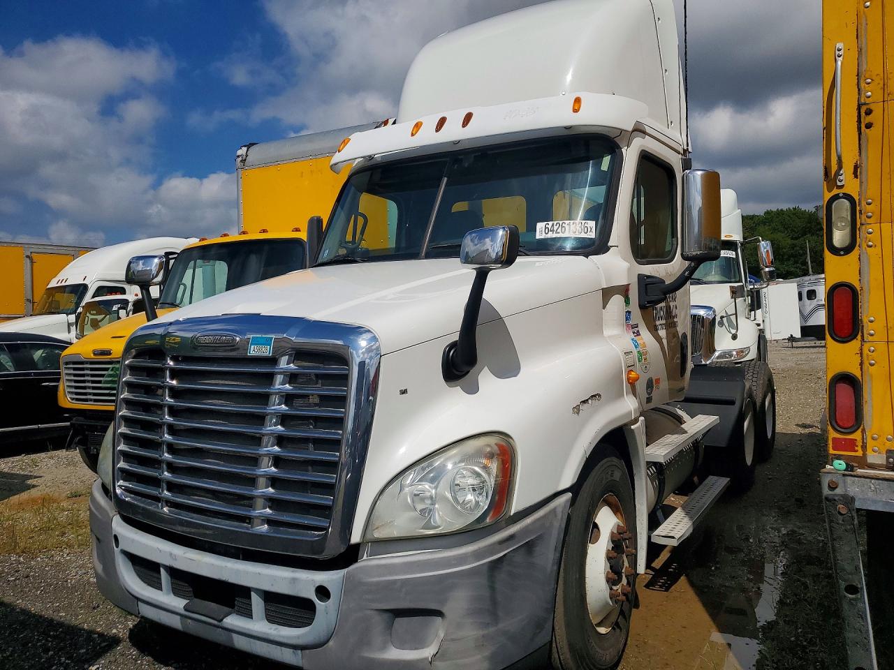 1FUJGEDR3ALAV5575 · 2010 FREIGHTLINER CASCADIA 125
