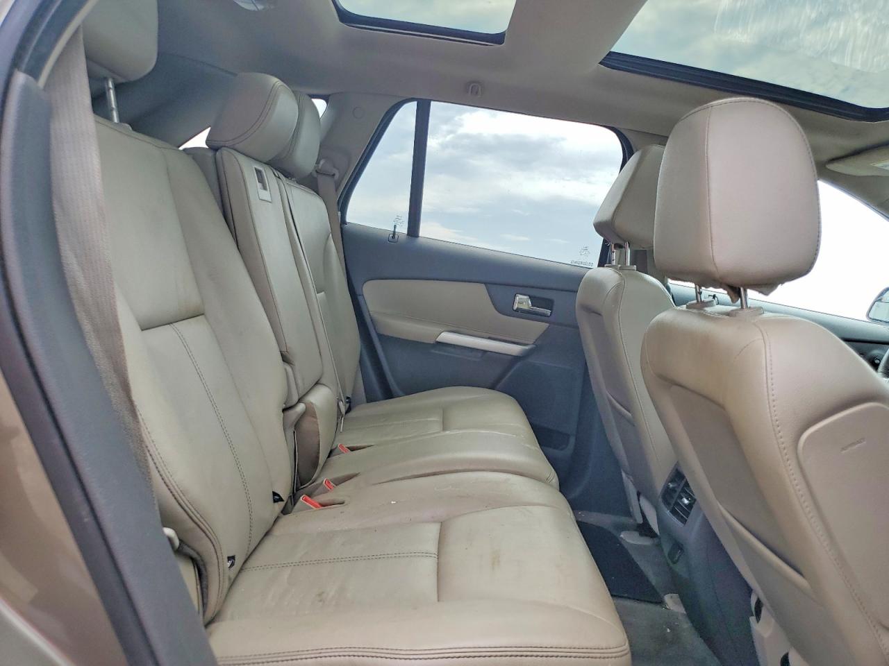 2FMDK4JC8CBA43995 · 2012 FORD EDGE · 11/13