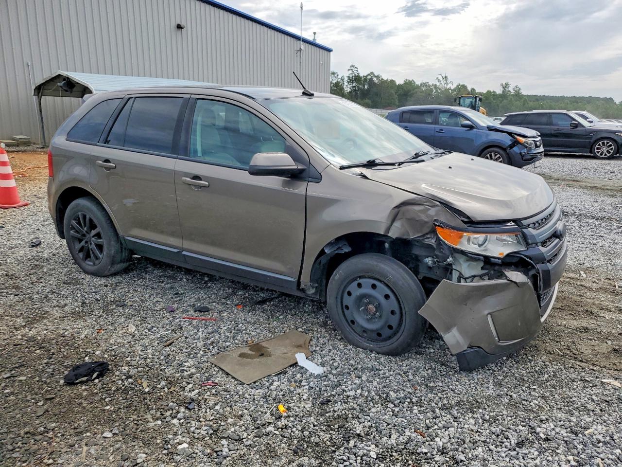 2FMDK4JC8CBA43995 · 2012 FORD EDGE · 4/13