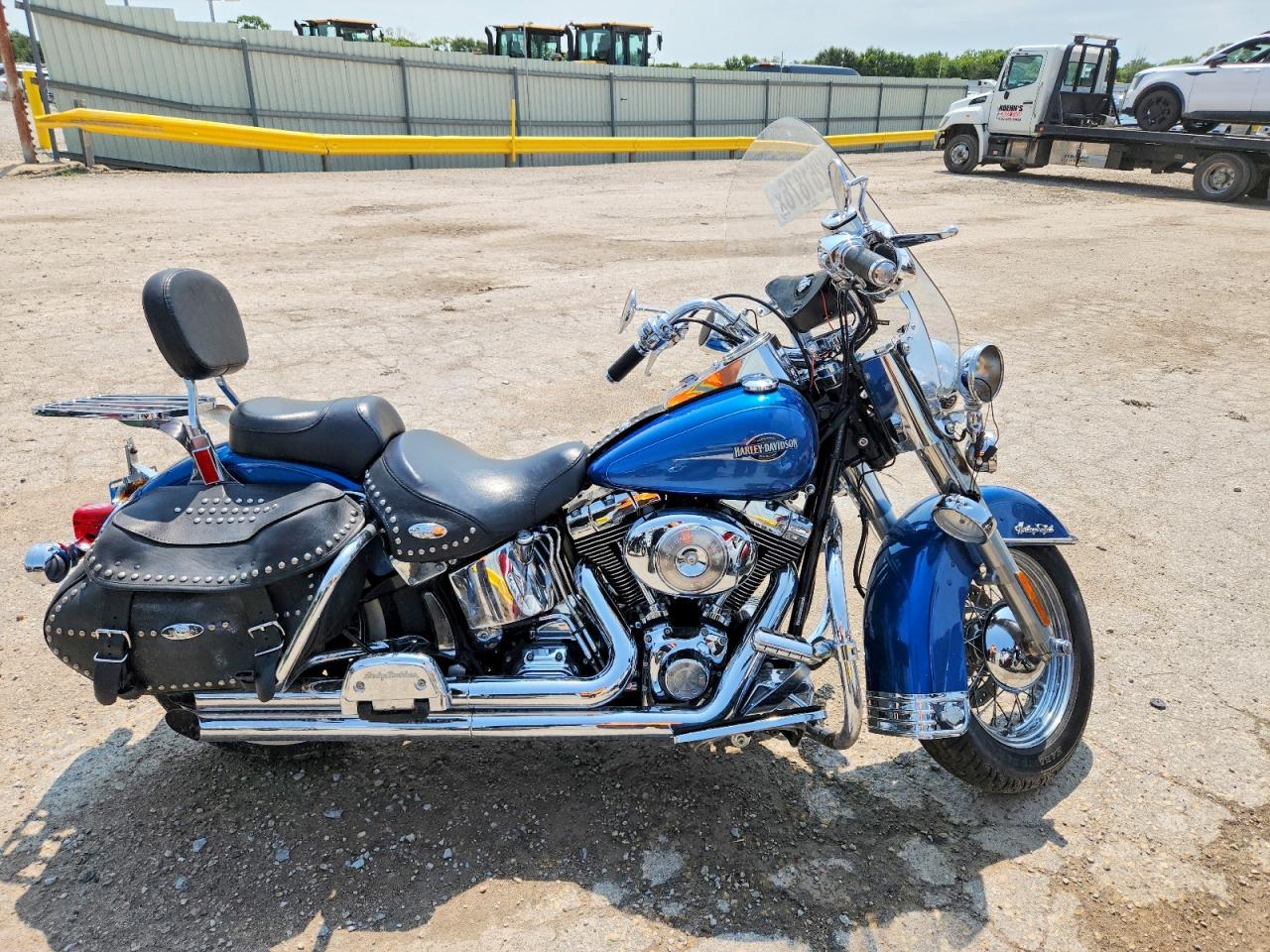 1HD1BWB135Y058411 · 2005 HARLEY-DAVIDSON FLSTCI