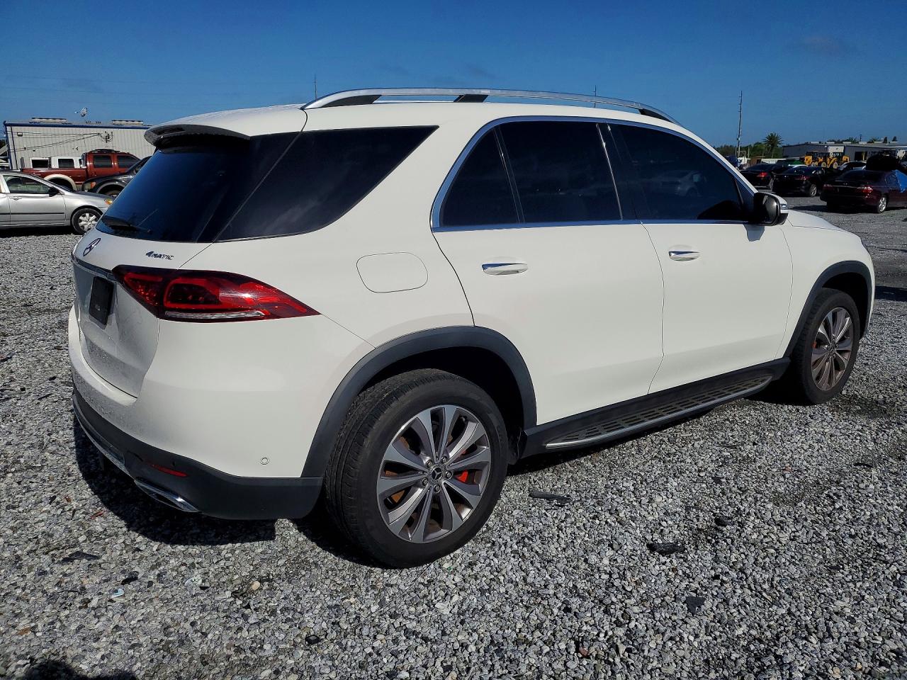 4JGFB4KB8MA523465 · 2021 MERCEDES-BENZ GLE · 3/13