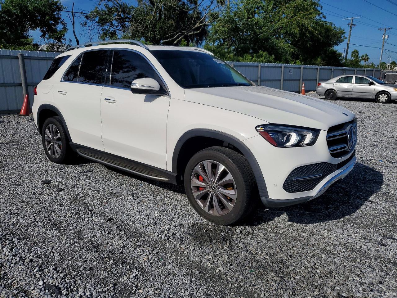 4JGFB4KB8MA523465 · 2021 MERCEDES-BENZ GLE · 4/13
