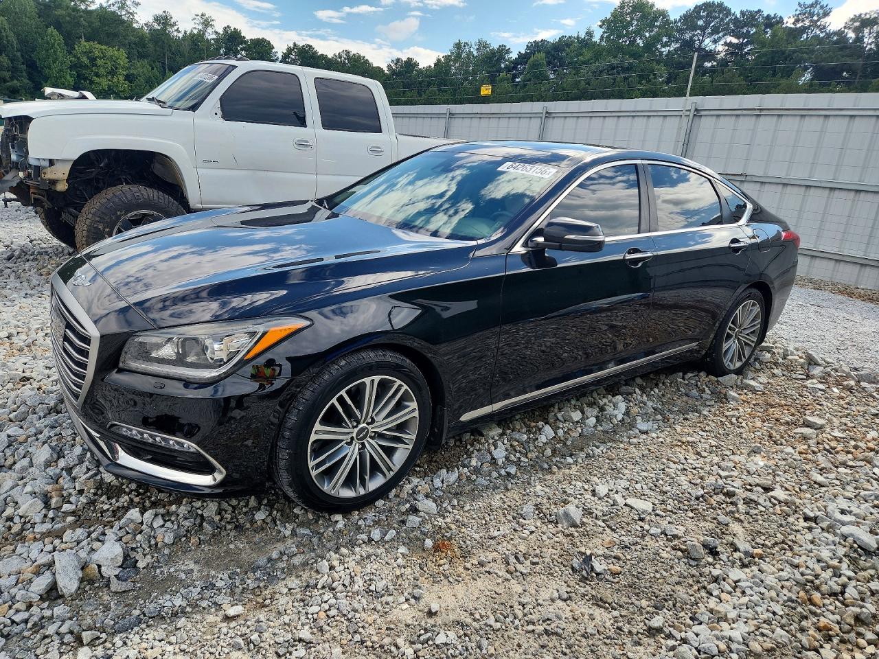 KMHGN4JE1JU239211 · 2018 GENESIS G80
