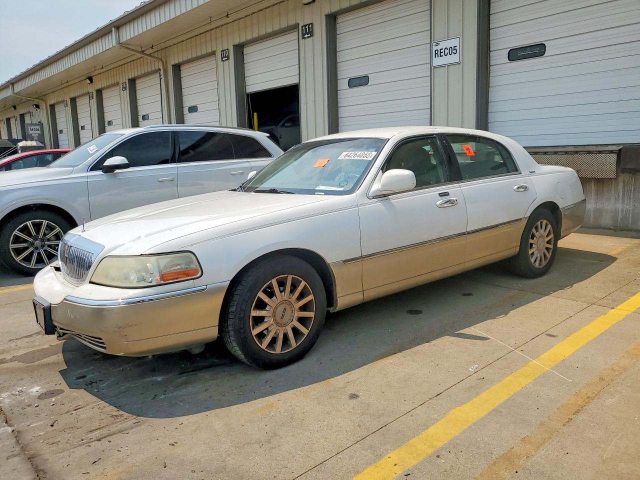 1LNHM81V67Y621802 · 2007 LINCOLN TOWN CAR